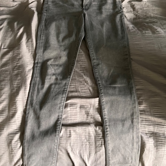 Express Stretchy Gray Jeans - Picture 4 of 4